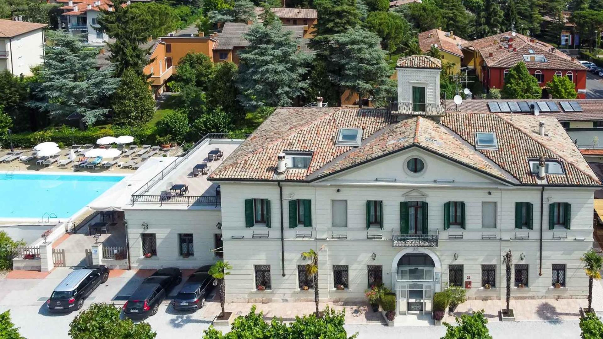 Hotel Dogana Sirmione Exterior photo